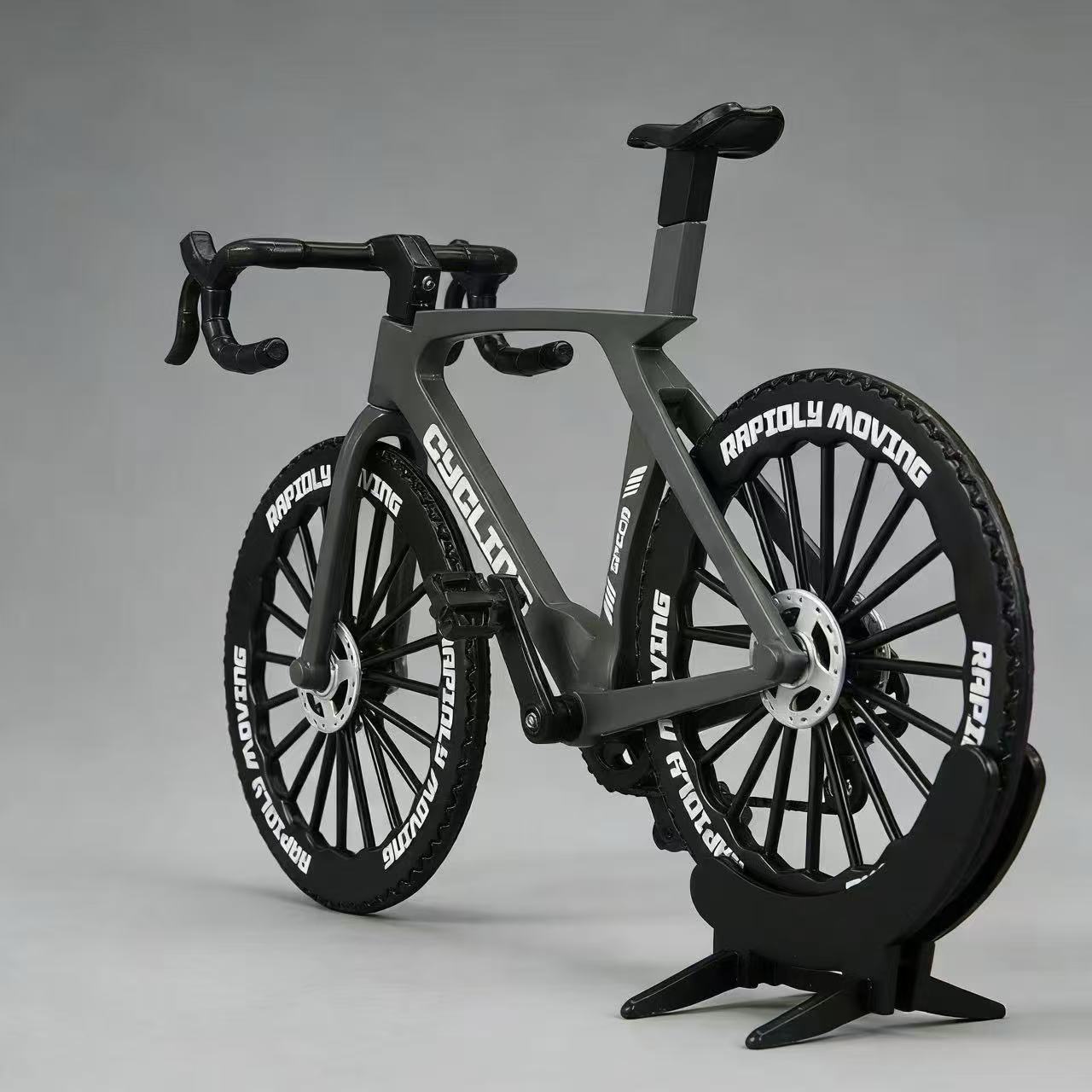 Realistic 1:8 Alloy Bicycle Model with Rotating Pedals & Steering Front Wheel