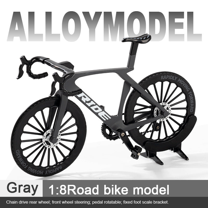 Realistic 1:8 Alloy Bicycle Model with Rotating Pedals & Steering Front Wheel