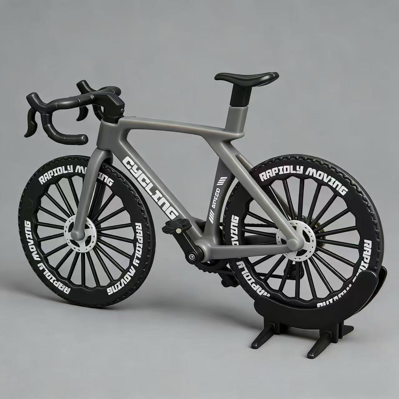 Realistic 1:8 Alloy Bicycle Model with Rotating Pedals & Steering Front Wheel
